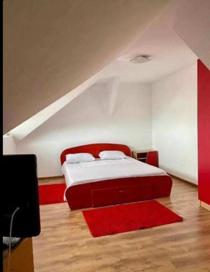 Vila George Hotel Costinesti Bagian luar foto
